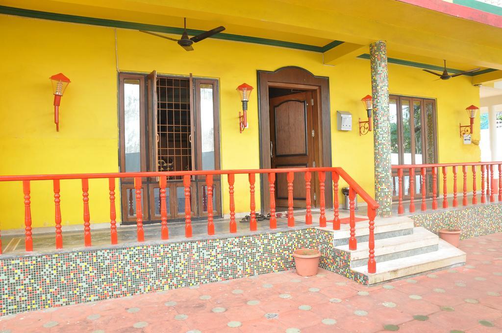 Casa De Amor Mormugao Exterior photo